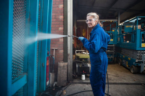 Best Dumpster Area Cleaning  in Fairmont, MN